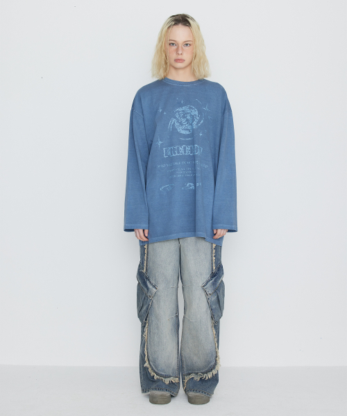 SSERPE（セルぺ）の「インツーザギャラクシー ピグメント ロングスリーブTシャツ ライトブルー（Tシャツ/カットソー・レディース・その他・MEDIUM/LARGE）」の2枚目の写真