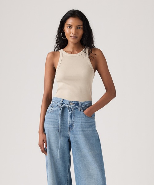 Levi's(リーバイス)の「Levi's/リーバイス エッセンシャル レーサー タンクトップ(タンクトップ・レディース・グレー・XS/S/M)」の2枚目の写真