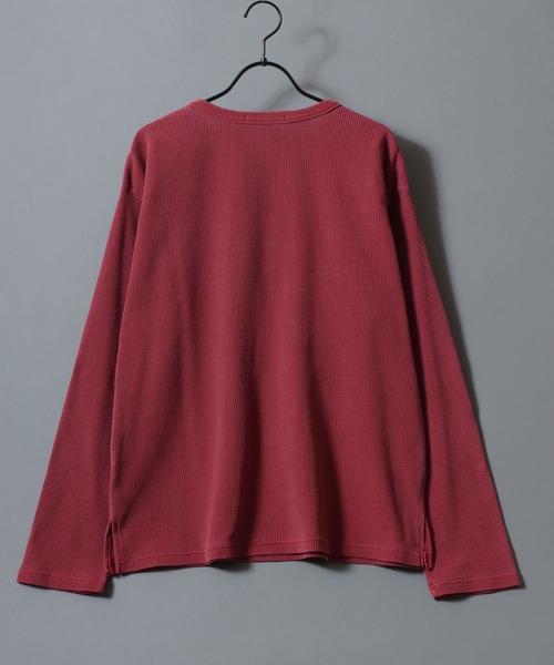SITRY（シトリー）の「2026AW Cross Logo Embroidery Thermal/ヴィンテージライク ピグメント加工 クロスロゴ ワンポイント刺繍 サーマル ワッフル ヘンリーネック ロンT 長袖Tシャツ（Tシャツ/カットソー・メンズ・チャコール/レッド/ブラック・L/M）」の9枚目の写真