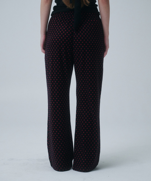 FUN FROM FUN(ファンフロムファン)の「DOT BANDING PANTS, BLACK+PINK(スウェットパンツ・レディース・その他・ONE SIZE)」の5枚目の写真