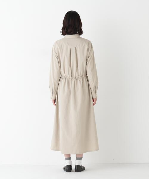 human woman(ヒューマンウーマン)の「◆【ウォッシャブル】ドロストシャツワンピース(ワンピース・レディース・ベージュ/ネイビー・MEDIUM)」の12枚目の写真