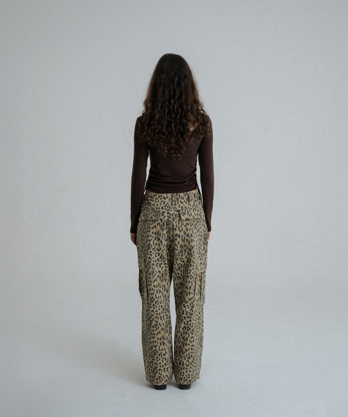 SUNDAY FRUIT MARKET(サンデーフルーツマーケット)の「SUNDAY STRING LS TEE BROWN(Tシャツ/カットソー・レディース・その他・S)」の9枚目の写真