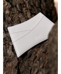 MUSEE（ミューゼ）の「KLIMT Curved Silhouette Card Wallet-White（札入れ/マネークリップ）」