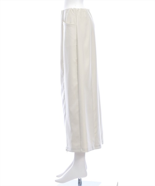 CLEAR BASIC（クリアベーシック）の「スリットジップIラインスカート［大人 カジュアル 着回し力抜群］≪新作≫（スカート・レディース・ブラック/アイボリー・PS/S/M）」の17枚目の写真