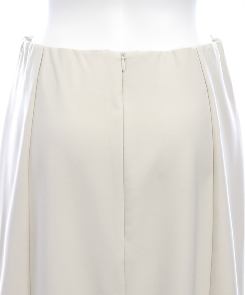 CLEAR BASIC（クリアベーシック）の「スリットジップIラインスカート［大人 カジュアル 着回し力抜群］≪新作≫（スカート・レディース・ブラック/アイボリー・PS/S/M）」の20枚目の写真