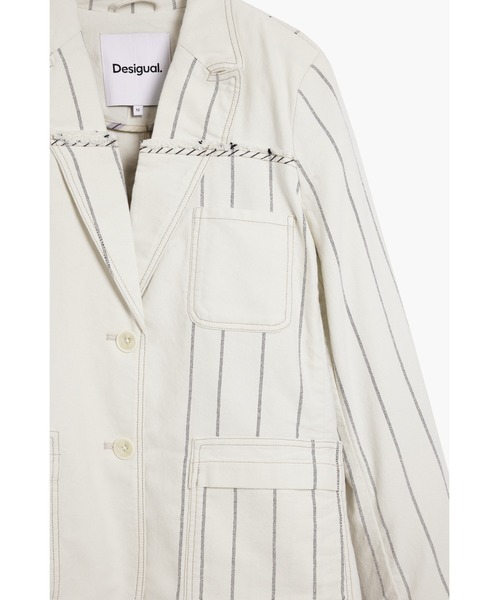 Desigual（デシグアル）の「オフホワイト×ステッチストライプ非対称ラペルテーラードブレザー（テーラードジャケット・レディース・ホワイト・XS/S/M/L/XL）」の3枚目の写真