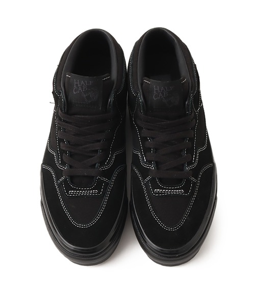 VANS(バンズ)の「VANS LX Half Cab Reissue 33 / バンズ LX ハーフキャブ リイシュー33(スニーカー・メンズ・ブラック・25.5cm/26.0cm/26.5cm/27.0cm/27.5cm/28.0cm/28.5cm/29.0cm/30.0cm)」の2枚目の写真