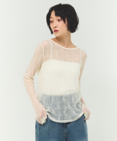 FMiBL(ファミル)の「ネットレースインナープルオーバー / シアーインナー 透け感トップス レイヤード(Tシャツ/カットソー・レディース・ホワイト・FREE)」の2枚目の写真