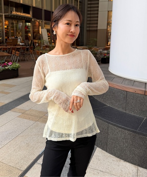 FMiBL(ファミル)の「ネットレースインナープルオーバー / シアーインナー 透け感トップス レイヤード(Tシャツ/カットソー・レディース・ホワイト・FREE)」の12枚目の写真
