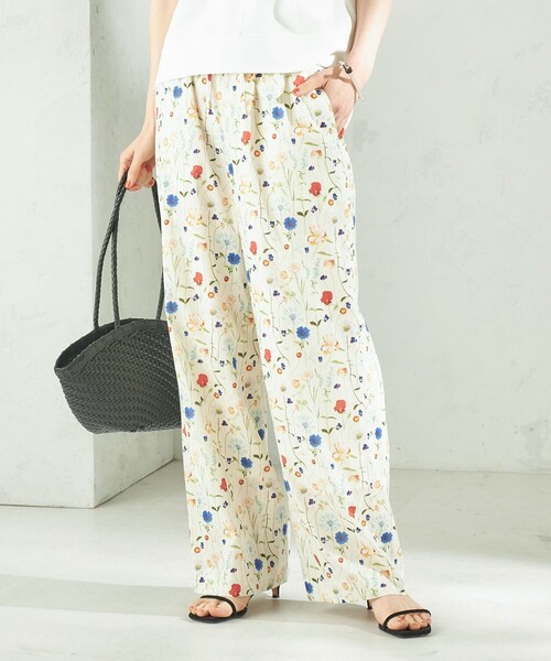 LIBERTY(リバティー)の「〈手洗い可能〉LIBERTY プリント パンツ(その他パンツ・レディース・ダークブルー/オフホワイト・ONE SIZE)」の6枚目の写真
