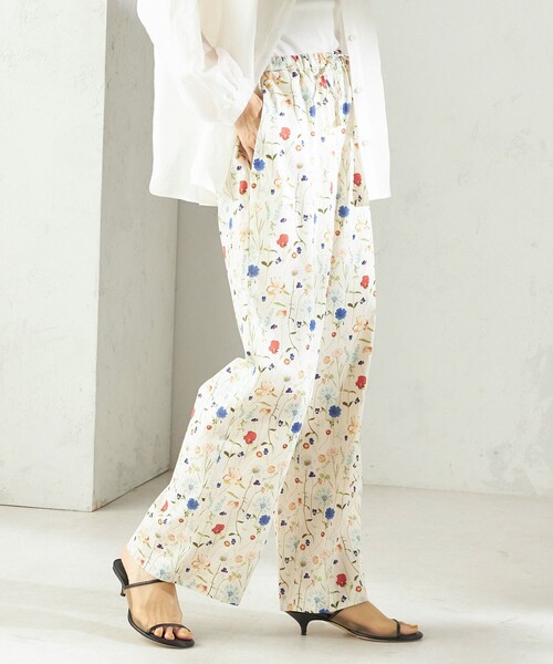 LIBERTY(リバティー)の「〈手洗い可能〉LIBERTY プリント パンツ(その他パンツ・レディース・ダークブルー/オフホワイト・ONE SIZE)」の15枚目の写真