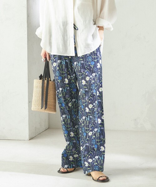 LIBERTY(リバティー)の「〈手洗い可能〉LIBERTY プリント パンツ(その他パンツ・レディース・ダークブルー/オフホワイト・ONE SIZE)」の21枚目の写真