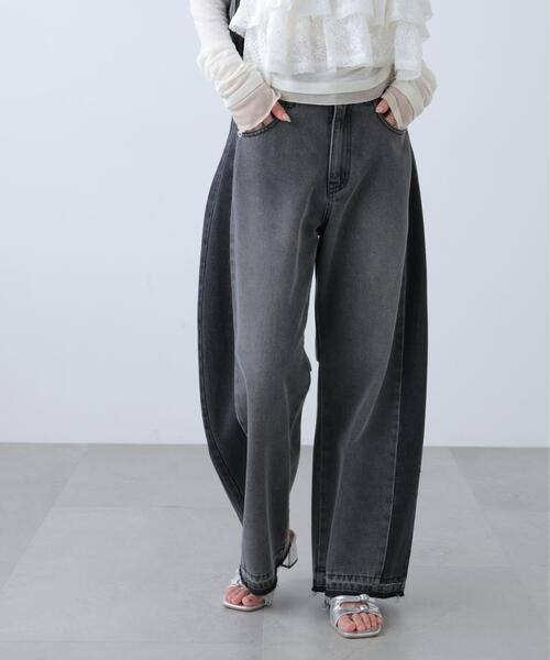 FREE'S MART（フリーズマート）の「◆配色パネルバレルワイドパンツ（その他パンツ・レディース・ブルー系その他3/ブラック系その他・MEDIUM/SMALL/X-SMALL）」の2枚目の写真