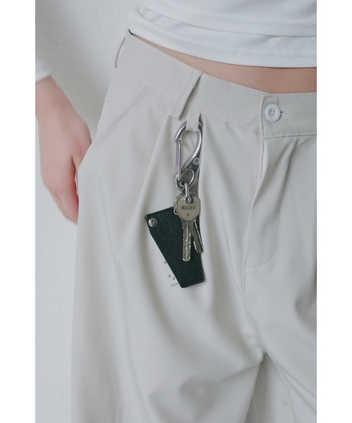 ANF.MUU（アンフムー）の「ストレッチカーブパンツ（その他パンツ・レディース・アイボリー/ブラック・MEDIUM/LARGE）」の9枚目の写真