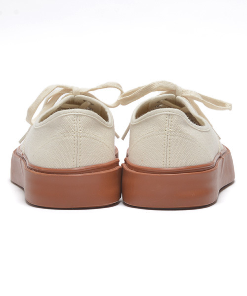 MoonStar（ムーンスター）の「Moonstar × fennica / ＜Men's＞キャンバススニーカー"DUKE"（スニーカー・メンズ・オフホワイト/ライトブラウン・27cm/28cm/25cm/26cm/29cm）」の5枚目の写真