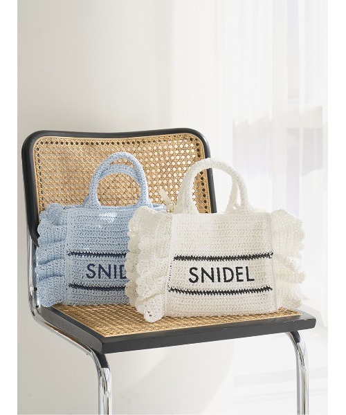 SNIDEL（スナイデル）の「ブレーズフリルロゴショルダーバッグ（ショルダーバッグ・レディース・ライトブルー/ホワイト/ベージュ・F）」の7枚目の写真