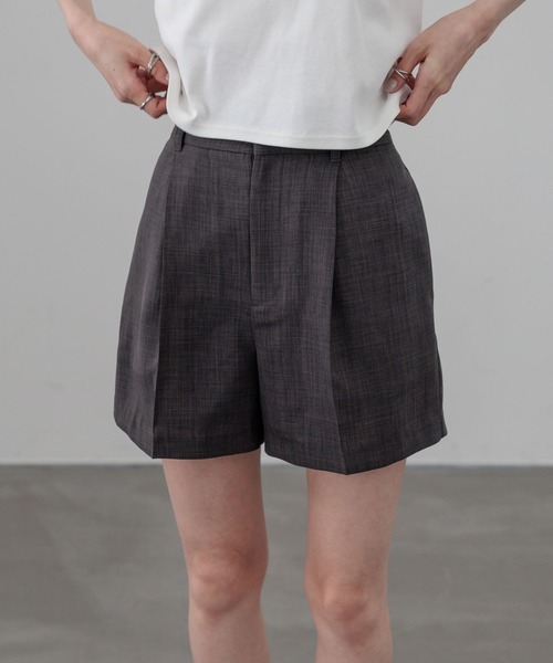 LOWRYS FARM（ローリーズファーム）の「バスケットショートパンツ 637612（その他パンツ・レディース・チャコールグレー/アイボリー/ブラウン/ベージュ・MEDIUM/LARGE）」の3枚目の写真