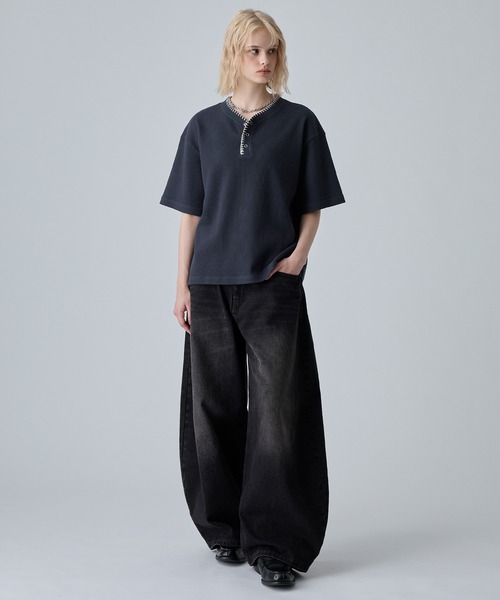 VELNUS(ベルナス)の「【VELNUS】Quick-Dry & Anti-Bacterial Deodorant Hand-Stitch V-Neck Waffle Henley Short-Sleeve T-Shirt/〈吸水速乾・抗菌防臭〉ハンドステッチVネックワッフルヘンリーネック半袖Tシャツ(Tシャツ/カットソー・メンズ・ネイビー/グレー・S/L/M)」の9枚目の写真