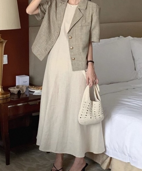Flugge(フラッジー)の「バックスリットノースリーブワンピ(ワンピース・レディース・アイボリー/ブラック・MEDIUM/LARGE)」の17枚目の写真