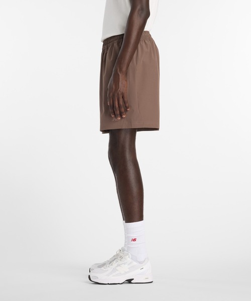 NEW BALANCE（ニューバランス）の「アスレチックスストレッチウーブンショーツ7インチ（その他パンツ・メンズ・ブラウン/ネイビー・SMALL/MEDIUM/LARGE/X-LARGE/XX-LARGE）」の3枚目の写真