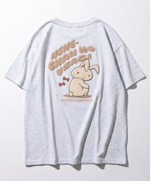 MARUKAWA（マルカワ）の「2026SS『クレヨンしんちゃん』オーバーサイズ シロ/殴られウサギ キャラクター フロント/バックサガラ刺繍 半袖Tシャツ（Tシャツ/カットソー・レディース・アッシュグレー/ブラック/ラベンダー/ブルー・M/L）」の5枚目の写真