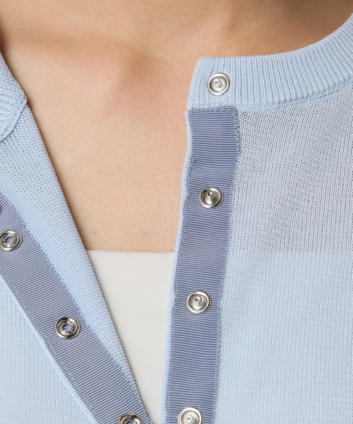 U by SPICK&SPAN(ユーバイスピックアンドスパン)の「ウォッシャブルドットボタンニットカーディガン(カーディガン/ボレロ・レディース・ホワイト/ブラウン/サックスブルー・FREE)」の10枚目の写真