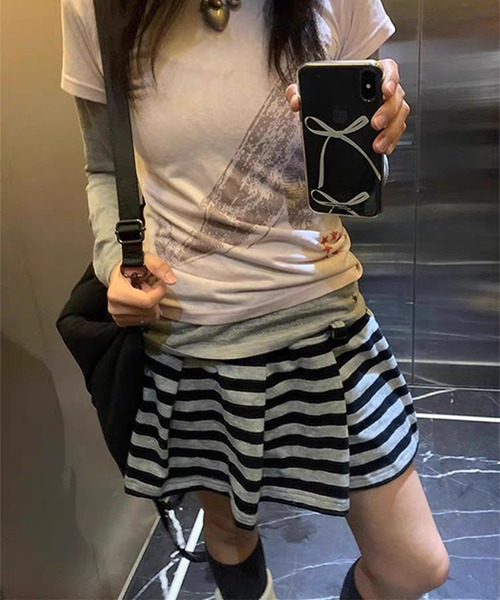 AsheKsha(アシクシャ)の「ストライプのミニスカート--一着で様々な着こなし(スカート・レディース・ダークグレー・M)」の20枚目の写真