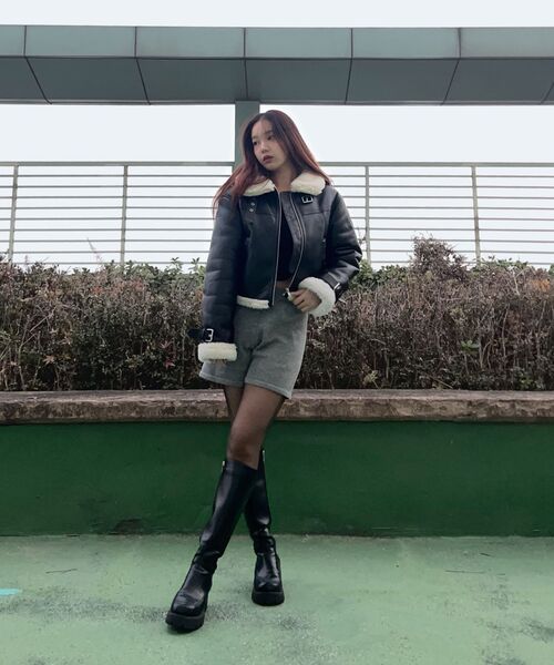 LEATHERY（レザリー）の「オブリークオーバーサイズレザームートンジャケット[ブラック]（ムートンコート・レディース・その他・FREE）」の8枚目の写真