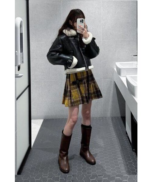 LEATHERY（レザリー）の「オブリークオーバーサイズレザームートンジャケット[ブラック]（ムートンコート・レディース・その他・FREE）」の12枚目の写真