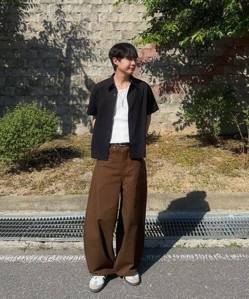 LEIRE（ルアール）の「サマー クロップ 半袖シャツ [ブラック]（シャツ/ブラウス・メンズ・その他・MEDIUM/LARGE/X-LARGE）」の2枚目の写真