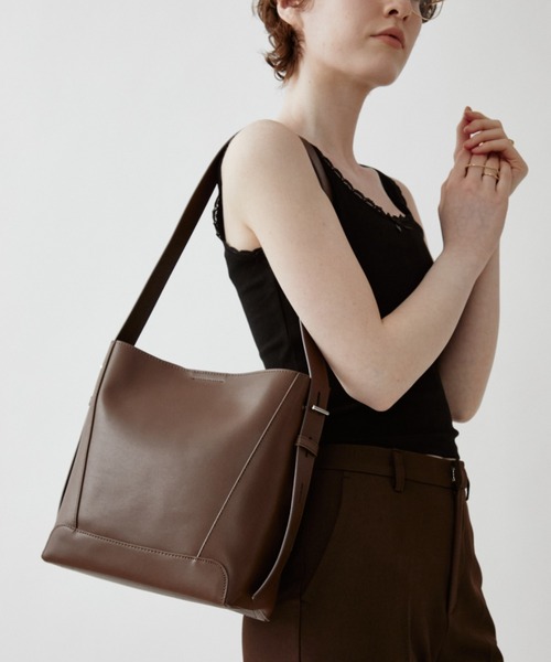 arholiday.standard(エーアールホリデースタンダード)の「2way real leather baguette bag / 2wayリアルレザーバゲットバッグ(ショルダーバッグ・レディース・ブラウン/ブラック・FREE)」の22枚目の写真