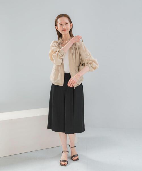 URBAN RESEARCH ROSSO WOMEN(アーバンリサーチ ロッソ)の「スラブサテンハーフパンツ(その他パンツ・レディース・ブラウン/ブラック・36/38)」の7枚目の写真