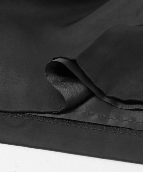 URBAN RESEARCH ROSSO WOMEN(アーバンリサーチ ロッソ)の「スラブサテンハーフパンツ(その他パンツ・レディース・ブラウン/ブラック・36/38)」の19枚目の写真