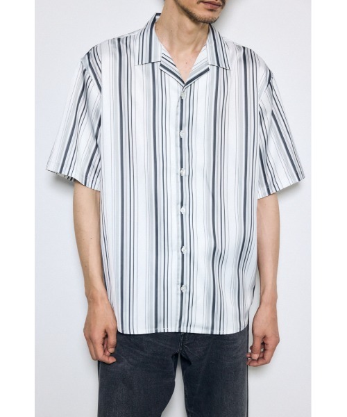 AZUL by moussy(アズールバイマウジー)の「マルチストライプ半袖シャツ(シャツ/ブラウス・メンズ・ホワイト系その他/ブルー系その他/ブラック系その他・MEDIUM/LARGE)」の4枚目の写真