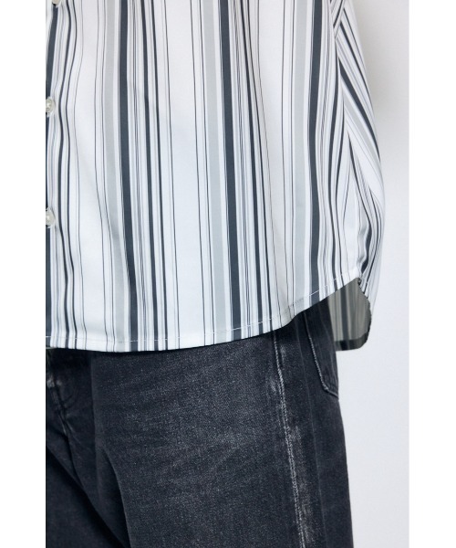 AZUL by moussy(アズールバイマウジー)の「マルチストライプ半袖シャツ(シャツ/ブラウス・メンズ・ホワイト系その他/ブルー系その他/ブラック系その他・MEDIUM/LARGE)」の19枚目の写真