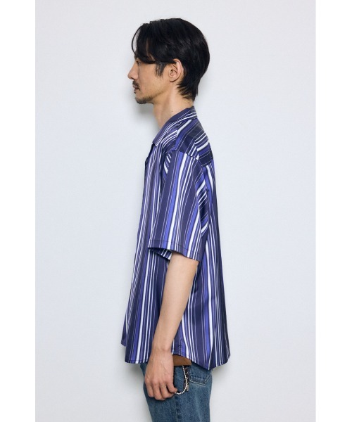 AZUL by moussy（アズールバイマウジー）の「マルチストライプ半袖