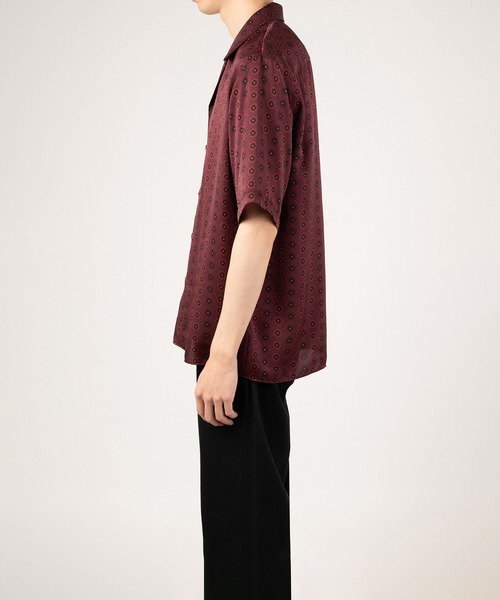 LAD MUSICIAN(ラッドミュージシャン)の「SILKY SATIN INKJET OCTAGON OPEN COLLAR SHORT SLEEVE SHIRT(シャツ/ブラウス・メンズ・ワイン・44/42/46)」の3枚目の写真