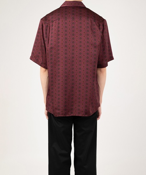 LAD MUSICIAN(ラッドミュージシャン)の「SILKY SATIN INKJET OCTAGON OPEN COLLAR SHORT SLEEVE SHIRT(シャツ/ブラウス・メンズ・ワイン・44/42/46)」の4枚目の写真