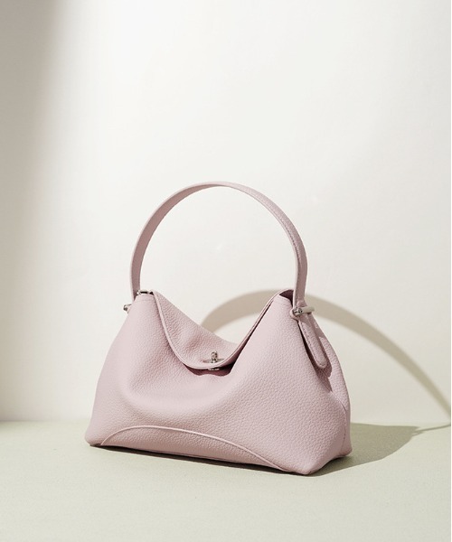 NiiNa(ニーナ)の「【 NiiNa / ニーナ 】高品質牛革2WAYソフトカーブミニショルダーバッグ(ショルダーバッグ・レディース・ピンク/ブラック/グレイッシュベージュ/ブルー/ホワイト・FREE)」の16枚目の写真