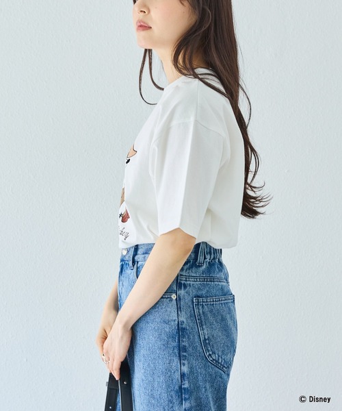 Disney(ディズニー)の「【Disney】別注 <ミッキー>ウエスタン バックプリントTシャツ(Tシャツ/カットソー・レディース・オフホワイト/ブラック・5L/4L/3L/LL/M)」の8枚目の写真