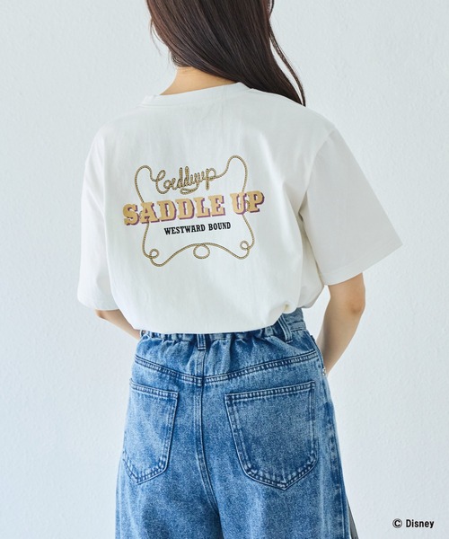 Disney(ディズニー)の「【Disney】別注 <ミッキー>ウエスタン バックプリントTシャツ(Tシャツ/カットソー・レディース・オフホワイト/ブラック・5L/4L/3L/LL/M)」の9枚目の写真