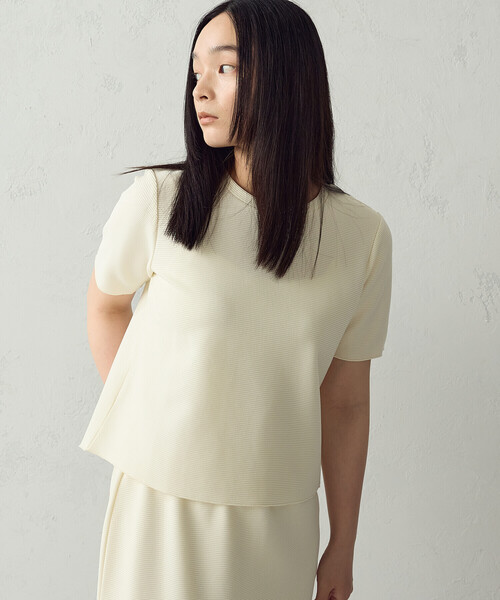 COMME CA ISM(コムサイズム)の「クルーネック ストレッチプリーツTシャツ / セットアップ対応(Tシャツ/カットソー・レディース・チャコール/ネイビー/アイボリー・MEDIUM/LARGE)」の16枚目の写真