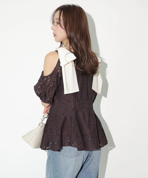 Mystrada(マイストラーダ)の「肩リボンペプラムブラウス(シャツ/ブラウス・レディース・ホワイト/ブラウン・38/36)」の11枚目の写真