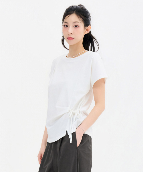 CHASECULT(チェイスカルト)の「レディース ネック変形ストリング 半袖Tシャツ-FBRG5866D0A(Tシャツ/カットソー・レディース・アイボリー・85/90)」の5枚目の写真