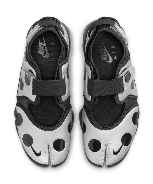 NIKE(ナイキ)の「NIKE W AIR RIFT IR1226-001(スニーカー・メンズ・シルバー・24cm/23cm)」の4枚目の写真