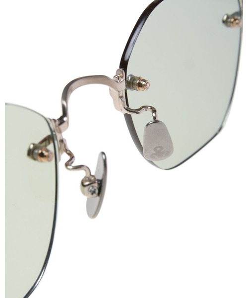 SOPHNET.（ソフネット）の「TITANIUM RIMLESS SUNGLASSES HEXAGON（サングラス・メンズ・シルバー/ゴールド/ブラウン・FREE）」の19枚目の写真