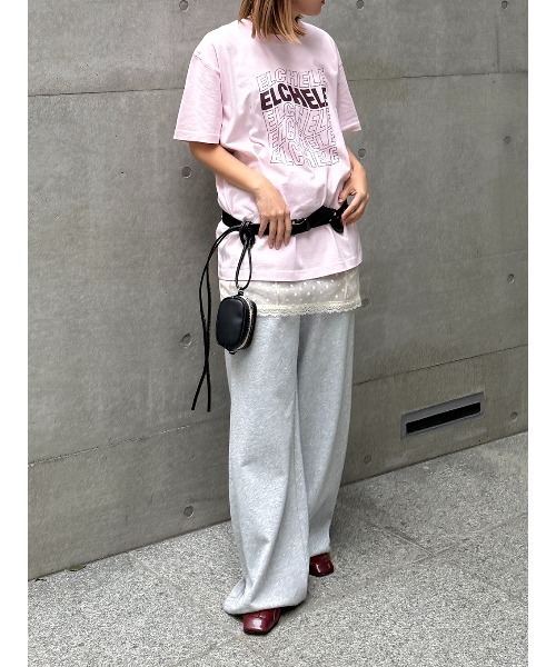 ELCHELE（エルチェレ）の「ELCHELE LOGO TEE（Tシャツ/カットソー・レディース・ブルー/ベビーピンク/スミクロ/ホワイト系その他・FREE）」の9枚目の写真