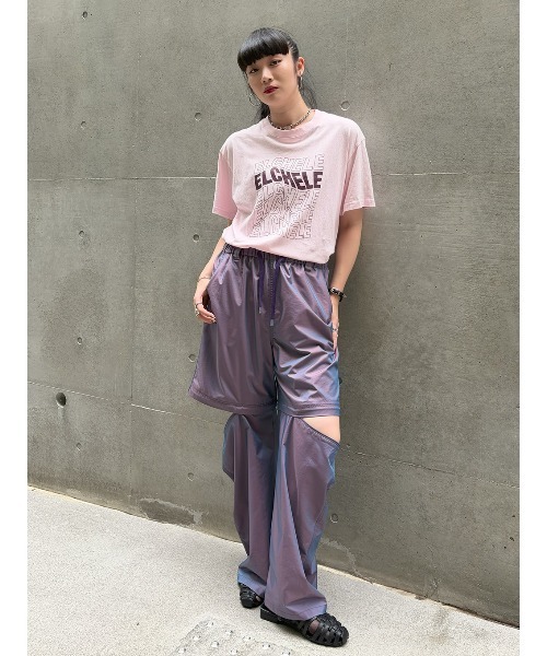 ELCHELE（エルチェレ）の「ELCHELE LOGO TEE（Tシャツ/カットソー・レディース・ブルー/ベビーピンク/スミクロ/ホワイト系その他・FREE）」の5枚目の写真
