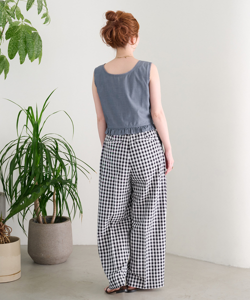 B.C STOCK(ベーセーストック)の「【ZOZO先行販売】手洗い可 / Gleamy / グリーミー レースノースリブラウス(シャツ/ブラウス・レディース・ブルー系その他/ホワイト/ブラック・FREE)」の6枚目の写真