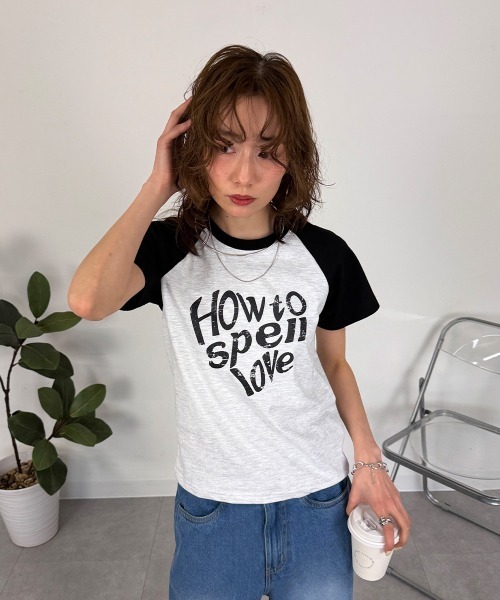 mellomela.(メロメラ)の「ビッグロゴラグランTシャツ(Tシャツ/カットソー・レディース・ブラック/レッド・FREE)」の3枚目の写真
